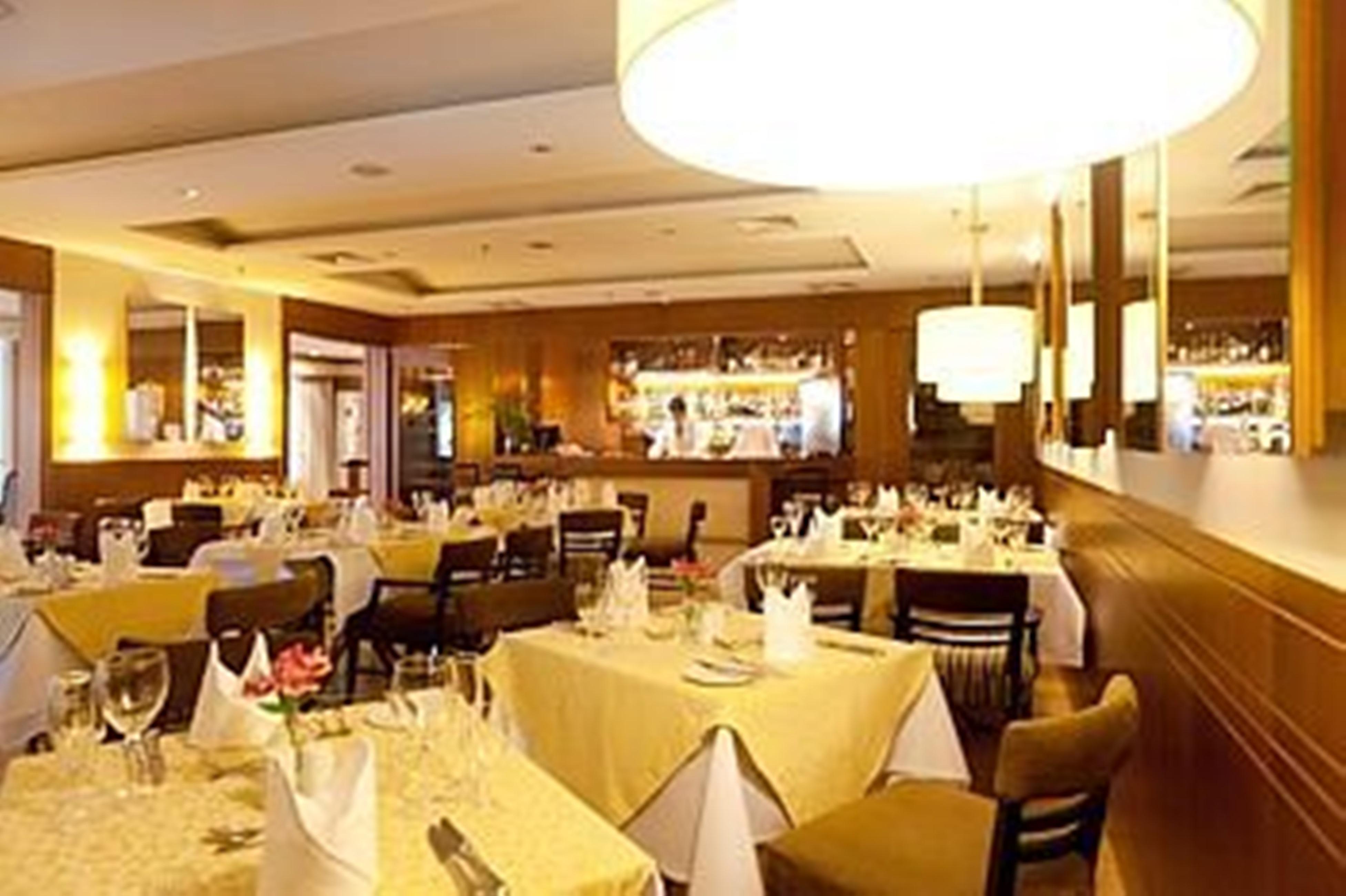 Gran Estanplaza Berrini Hotell São Paulo Eksteriør bilde Restaurant in the hotel