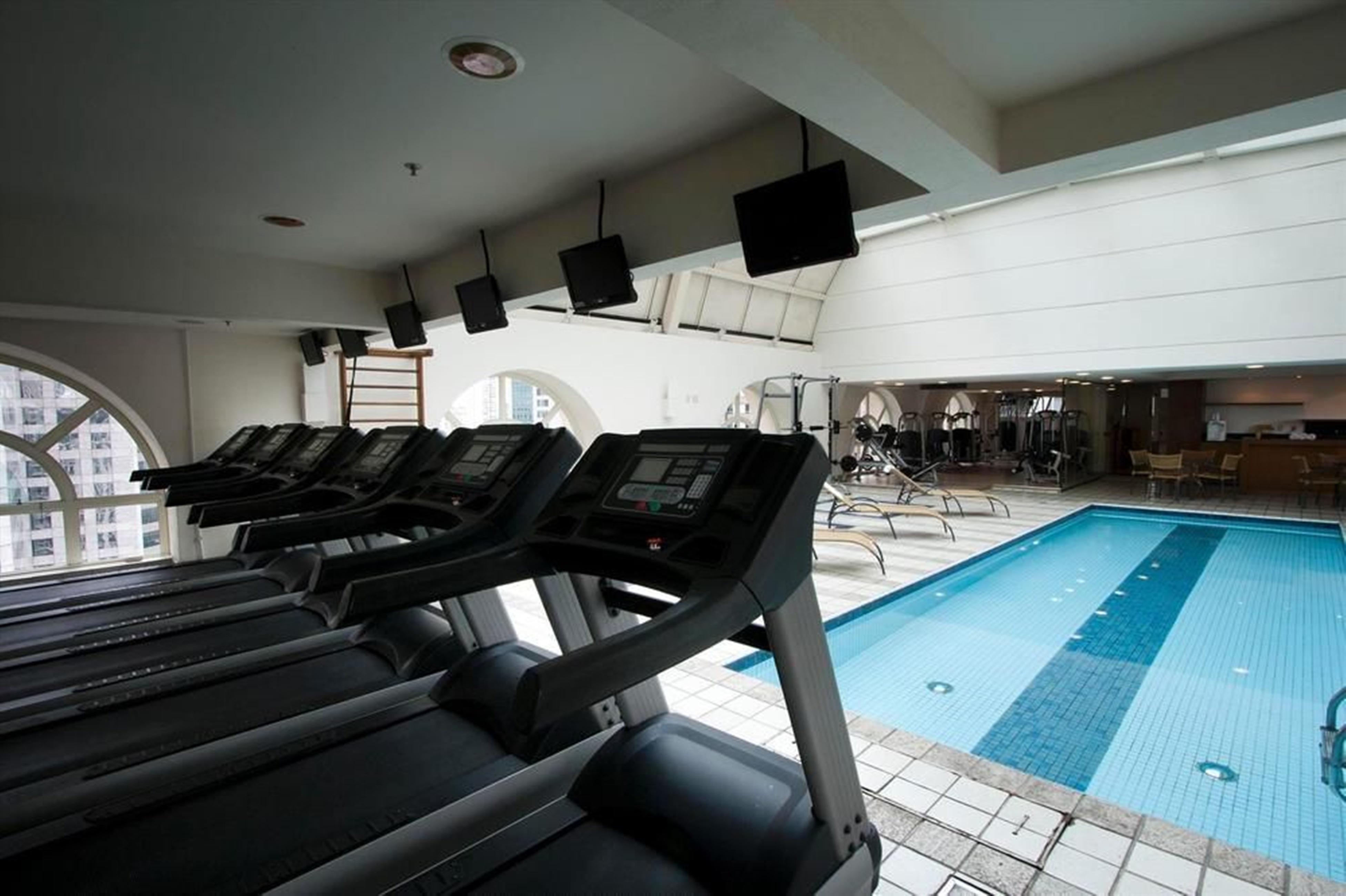 Gran Estanplaza Berrini Hotell São Paulo Eksteriør bilde The gym at the hotel