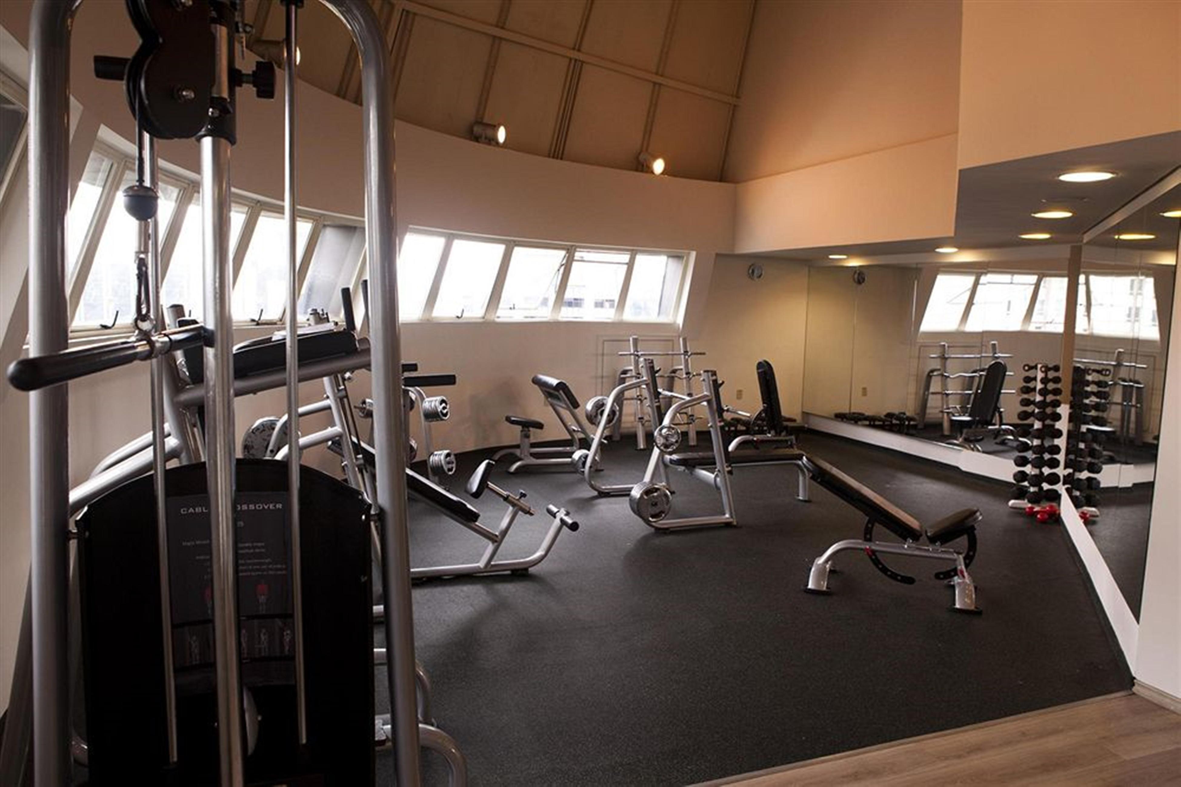 Gran Estanplaza Berrini Hotell São Paulo Eksteriør bilde The gym at the London Business School